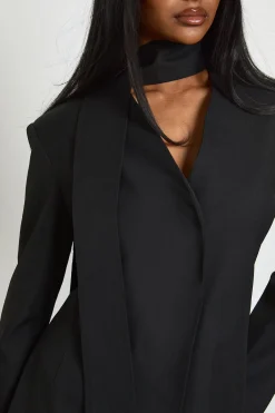 boohoo Blazer Ouvert Avec Détail Foulard<Femme Tailleurs|Blazers