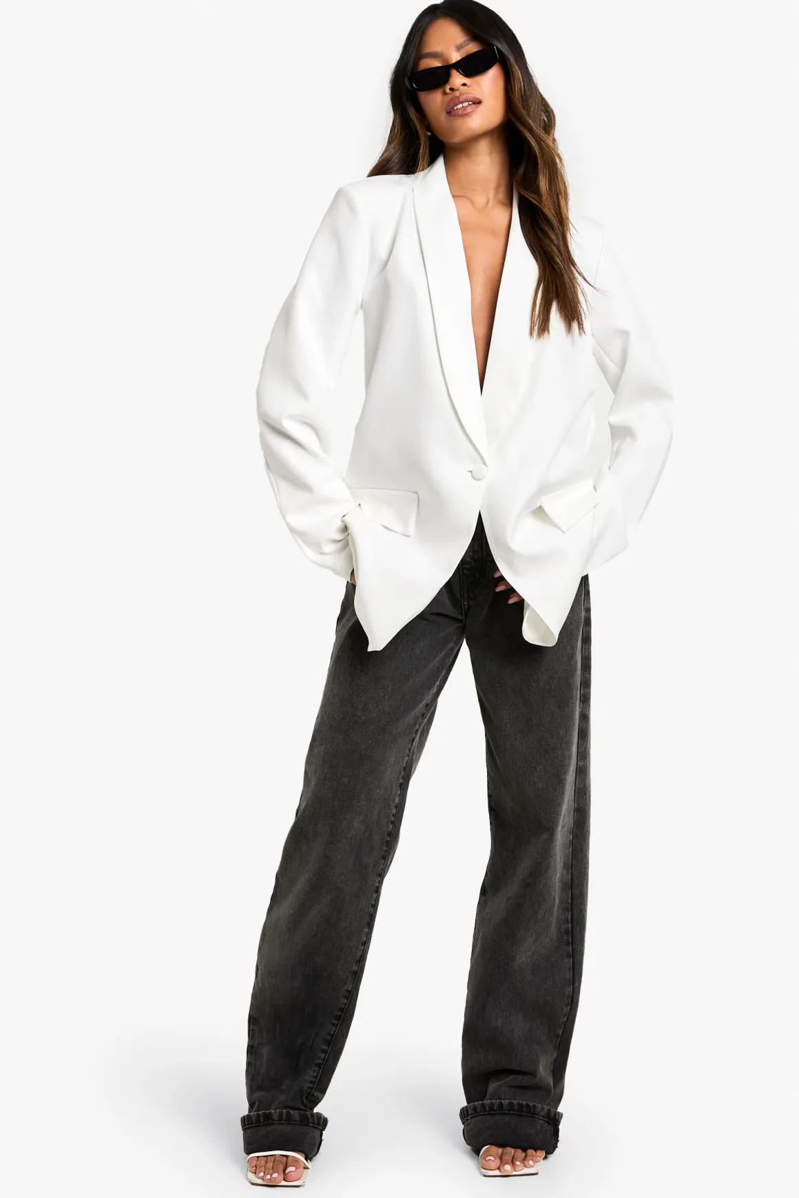 Blazer oversize à épaules rembourrées et décolleté plongeant