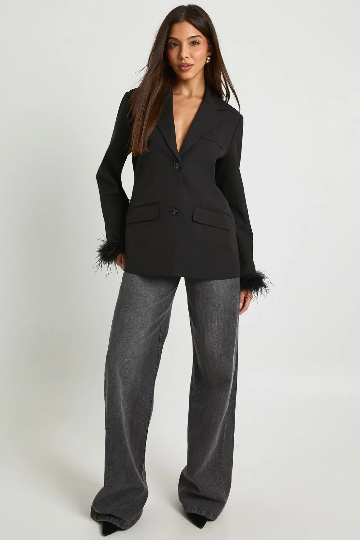 Blazer oversize à poignets en plumes