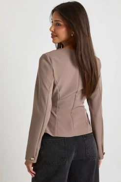 Blazer sans col à garniture dorée