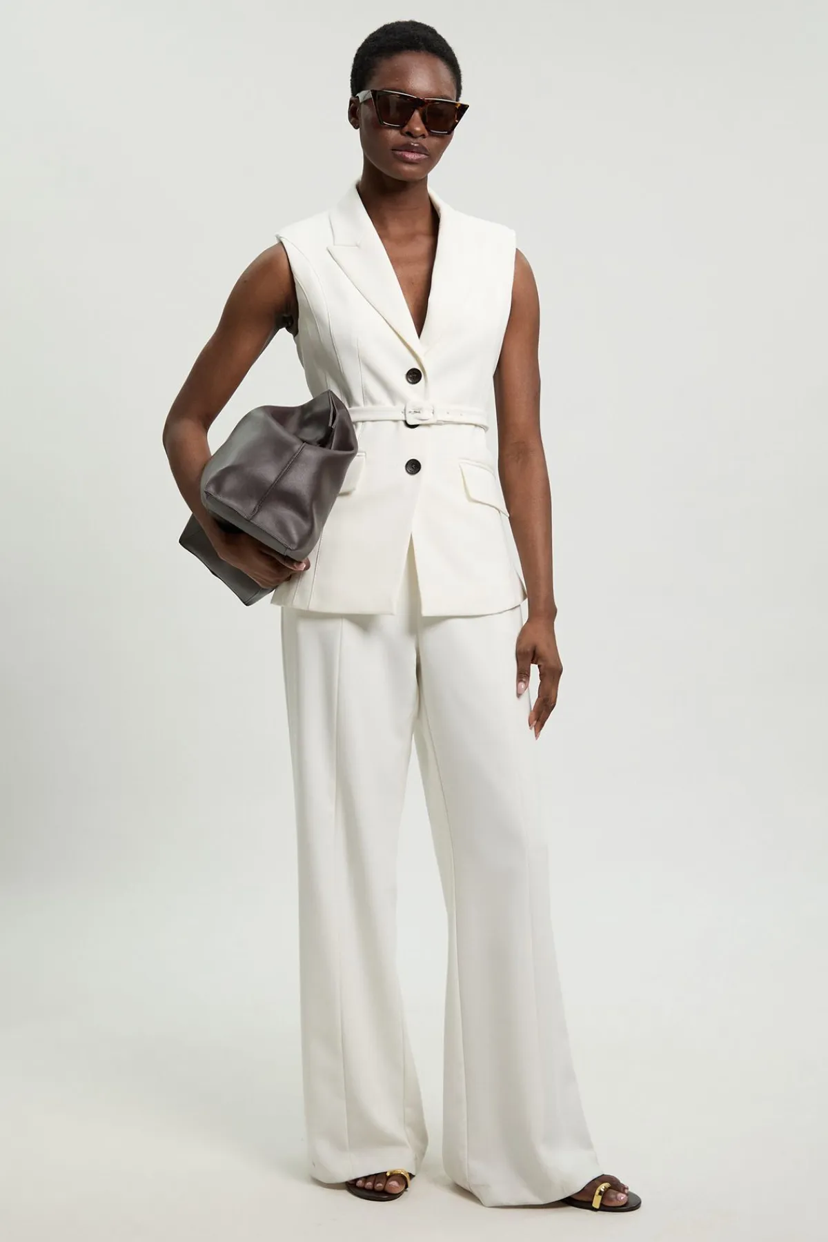 KarenMillen Blazer Sans Manches Cintré En Crêpe Structuré Avec Ceinture Petite<Femme Tailleurs|Blazers