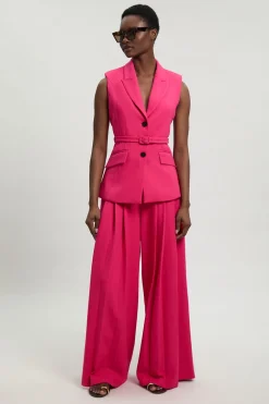 Blazer Sans Manches Cintré En Crêpe Structuré Avec Ceinture