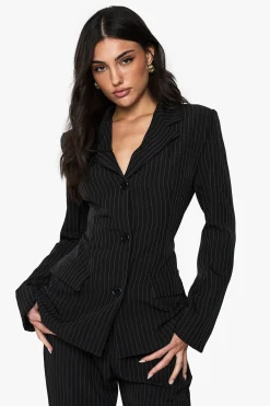 boohoo Blazer structuré à fines rayures<Femme Tailleurs|Blazers