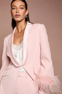 Blazer Style Smoking À Simple Boutonnage Avec Bordure De Plumes