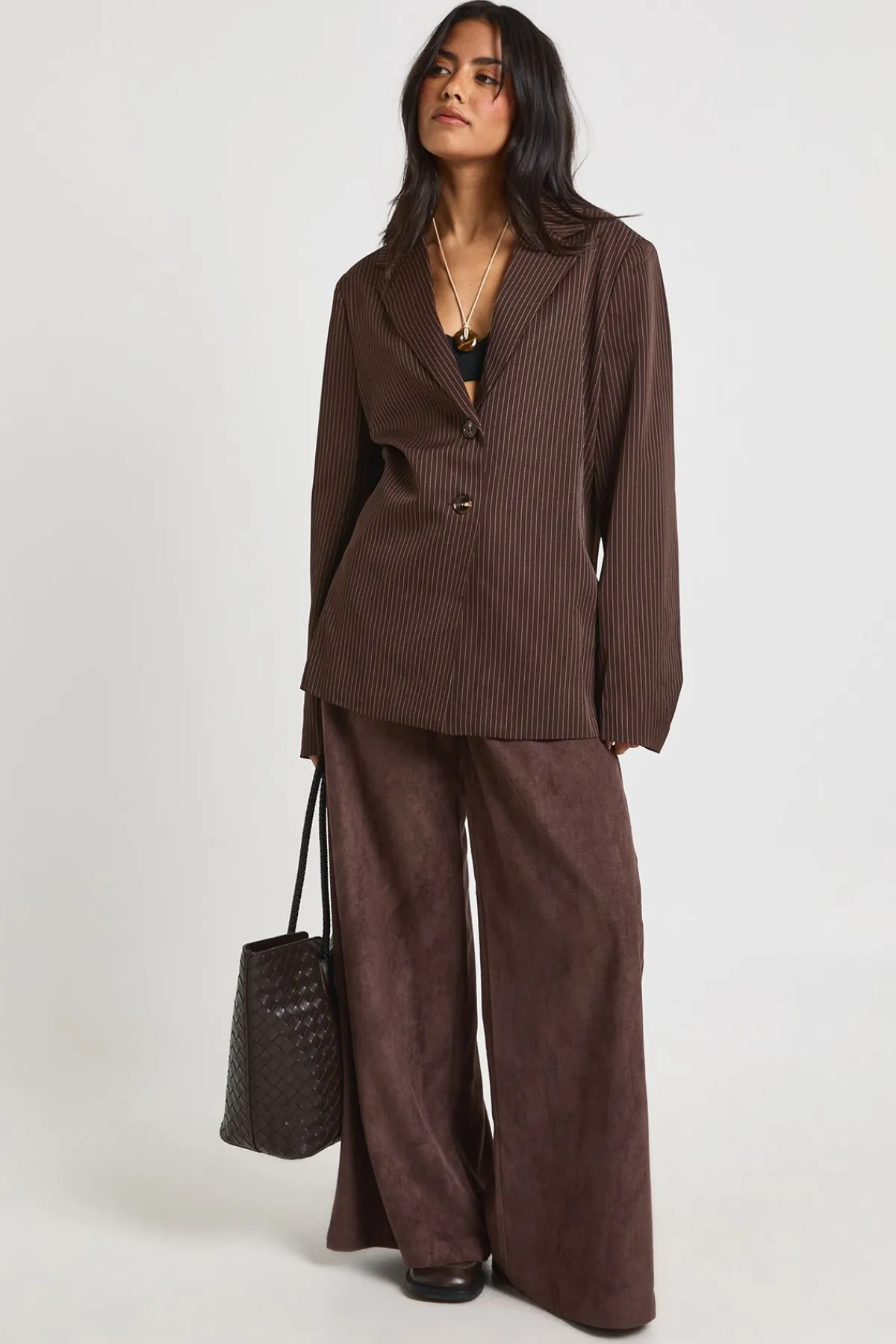 boohoo Blazer surdimensionné à fines rayures et coupe ajustée<Femme Tailleurs|Looks Chocolat