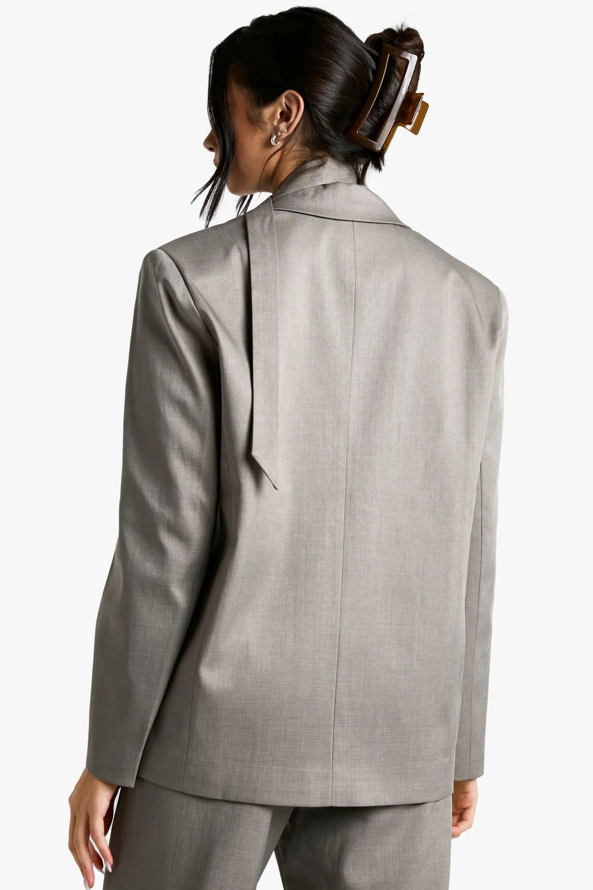 Blazer tissé ajusté avec nœud décoratif