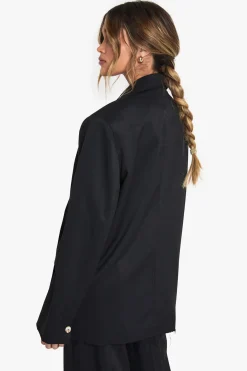 boohoo Blazer tissé ajusté à ourlet effiloché<Femme Tailleurs|Blazers