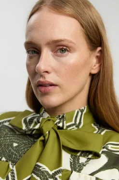 Blouse Ballon Tissée À Imprimé Chaîne Avec Détail Nœud