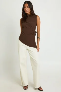boohoo Blouse Drapée À Col Bénitier Haut Avec Liens Latéraux Et Tissu Martelé<Femme Tops