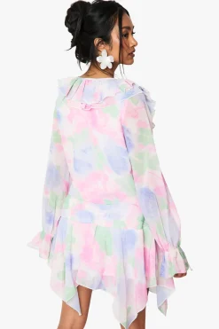 Blouse en chiffon à motifs floraux et volants