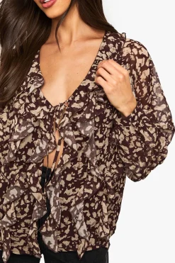 Blouse en chiffon à volants à motif abstrait