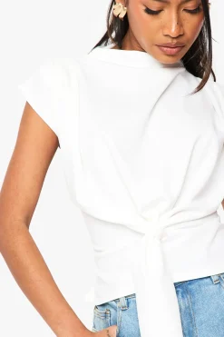 Blouse en crêpe à nœud et col drapé