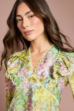 Blouse en Organza à Col V avec Finitions en Dentelle