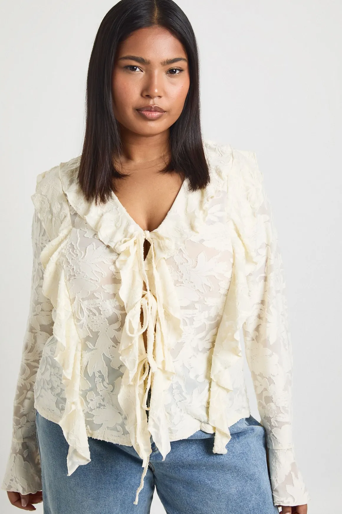 Blouse Grande Taille Dévorée À Double Volant Et Liens Devant