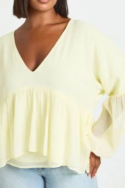 boohoo Blouse Grande Taille En Mousseline À Volants Et Décolleté Plongeant<Femme Tops