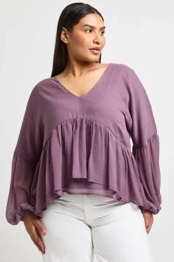 boohoo Blouse Grande Taille En Mousseline À Volants Étagés Et Décolleté Plongeant<Femme Tops