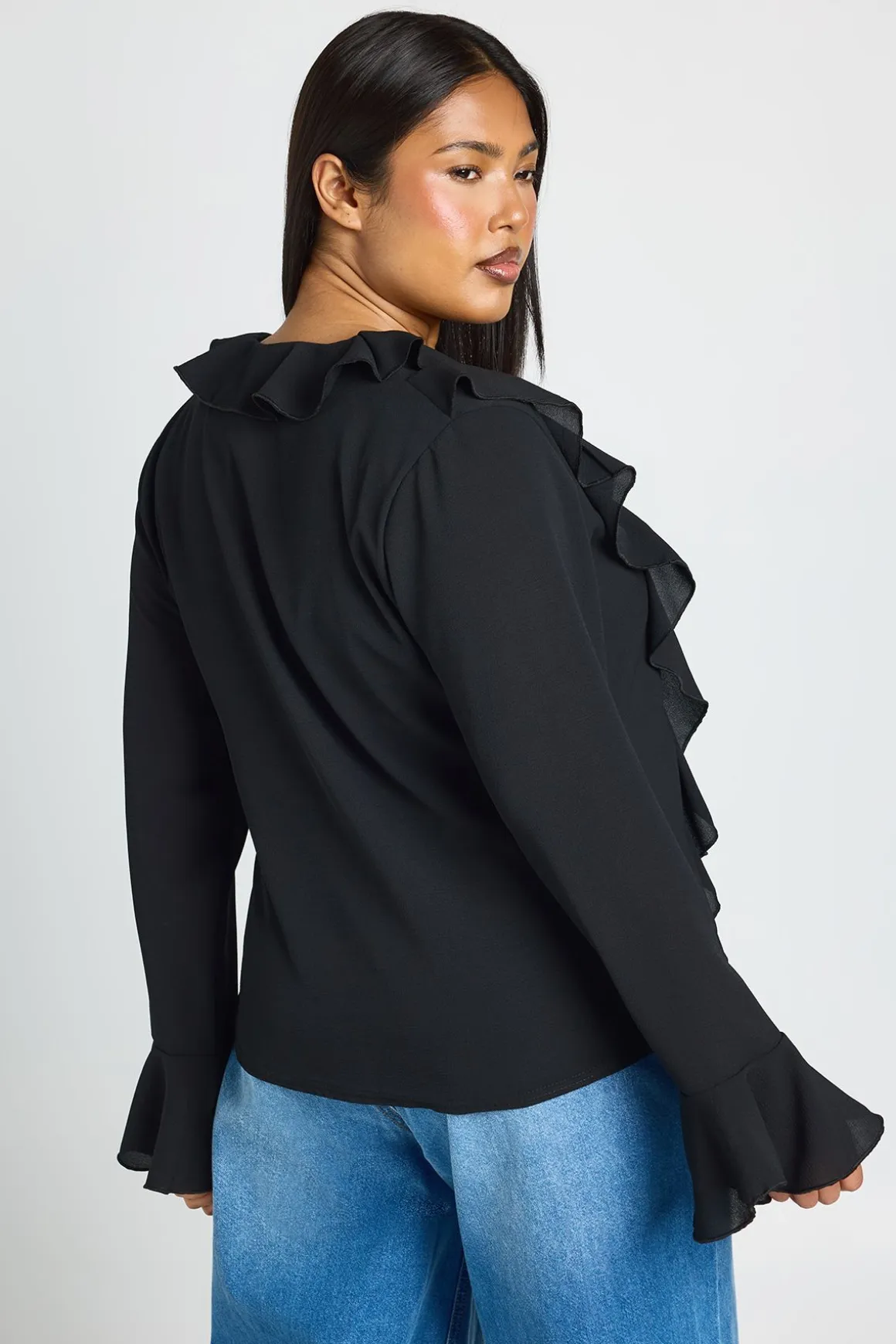 Blouse Grande Taille À Volants Et Nœud Devant