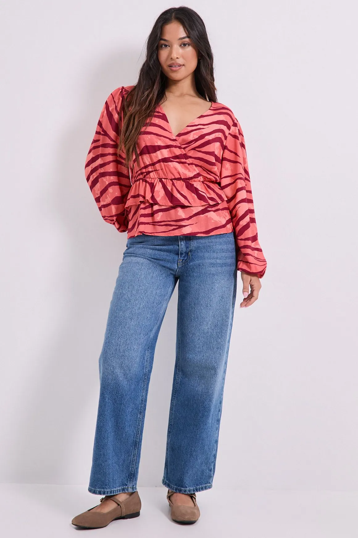 Blouse Imprimée Petite à Devant Croisé avec Détail Volant