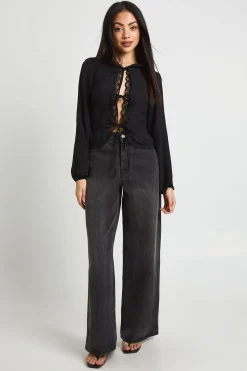 Blouse À Lacets Devant Avec Dentelle Martelée