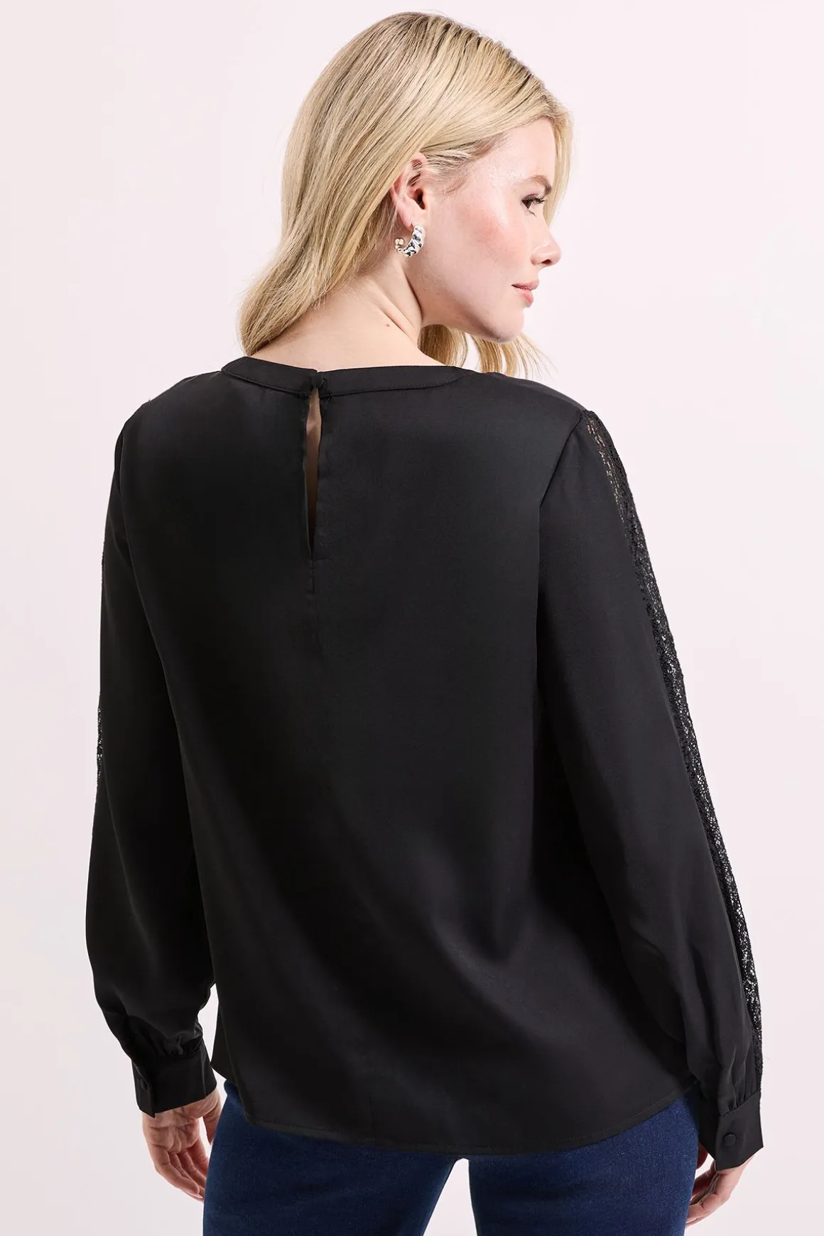 Blouse à Manches Longues avec Inserts en Dentelle