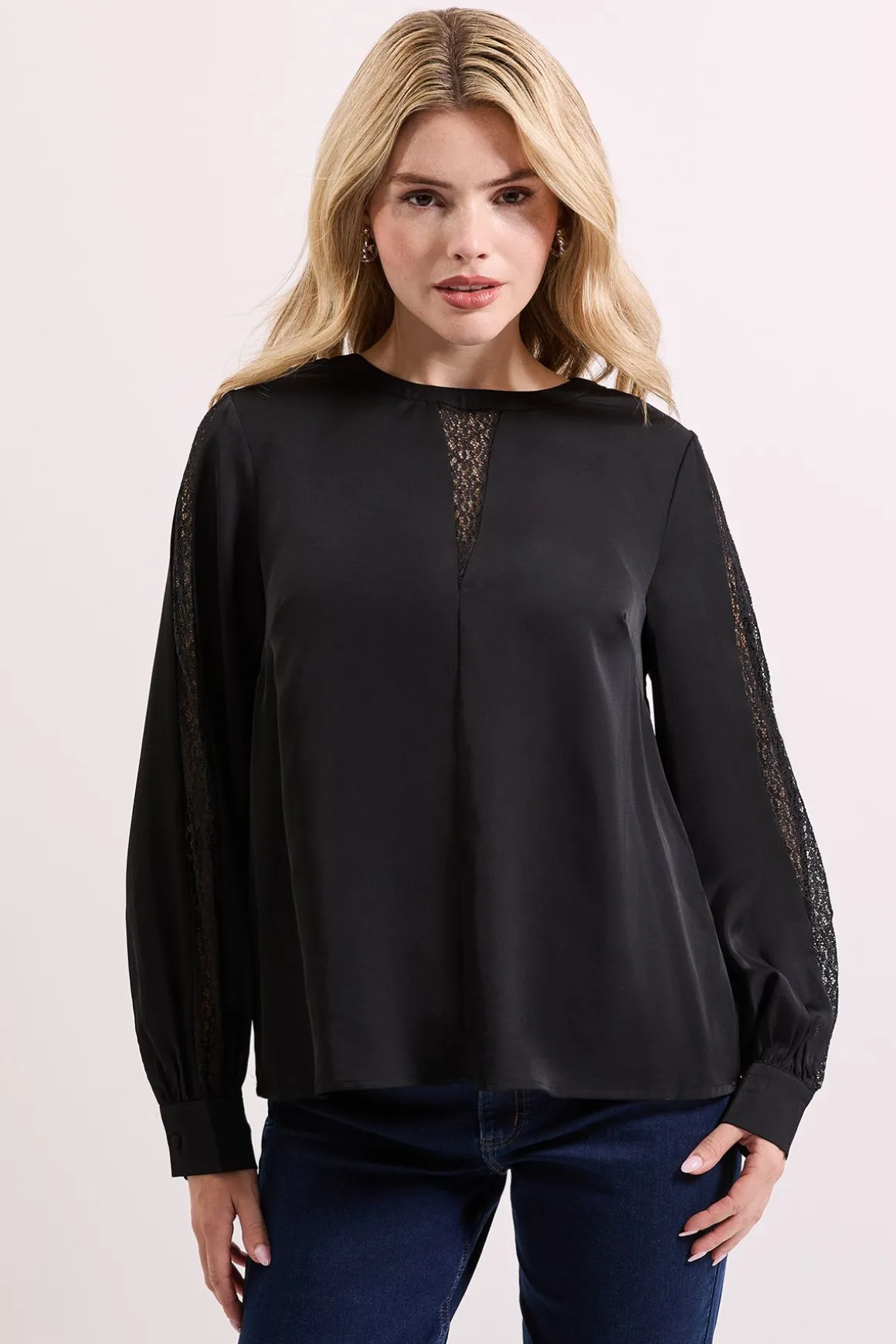 Blouse à Manches Longues avec Inserts en Dentelle