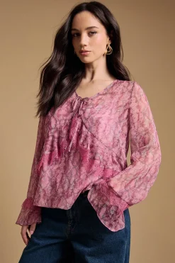 Blouse À Manches Évasées Avec Finitions En Dentelle