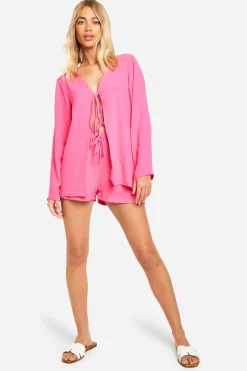 boohoo Blouse à nouer martelée et short à coupe décontractée<Femme Shorts