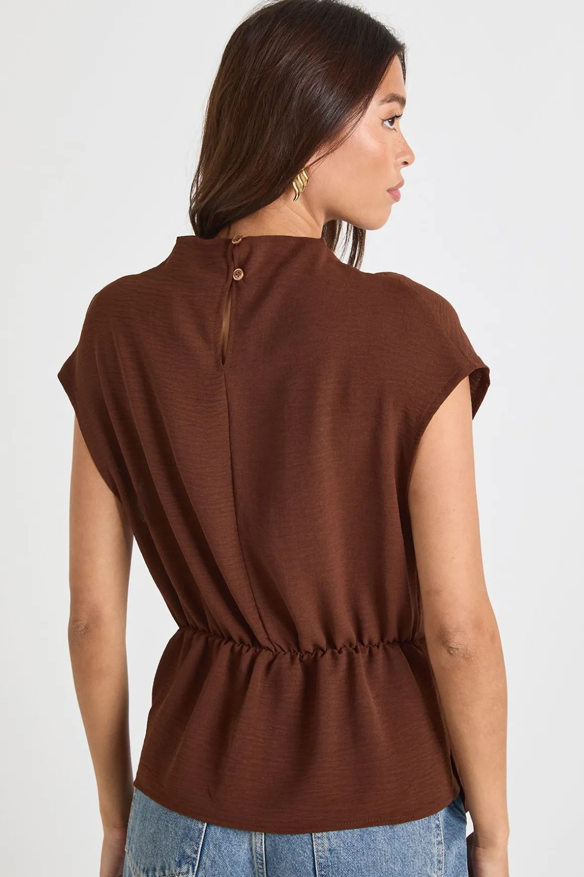 Blouse à nœud martelé, encolure drapée