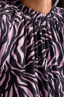 Blouse Petite à Col Volant et Poignets Froncés