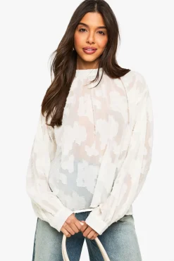 Blouse plissée florale burnout