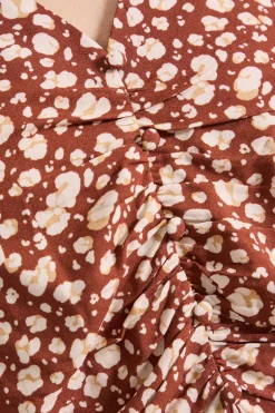 Blouse Péplum Imprimée avec Détails Boutons Animaux