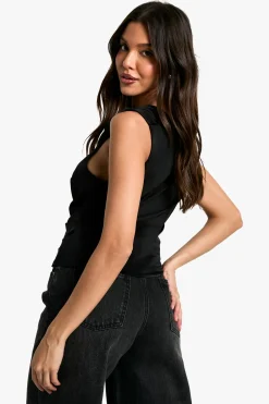 boohoo Blouse sans manches en satin à encolure drapée et fronces<Femme Satin Et Dentelle|Tops