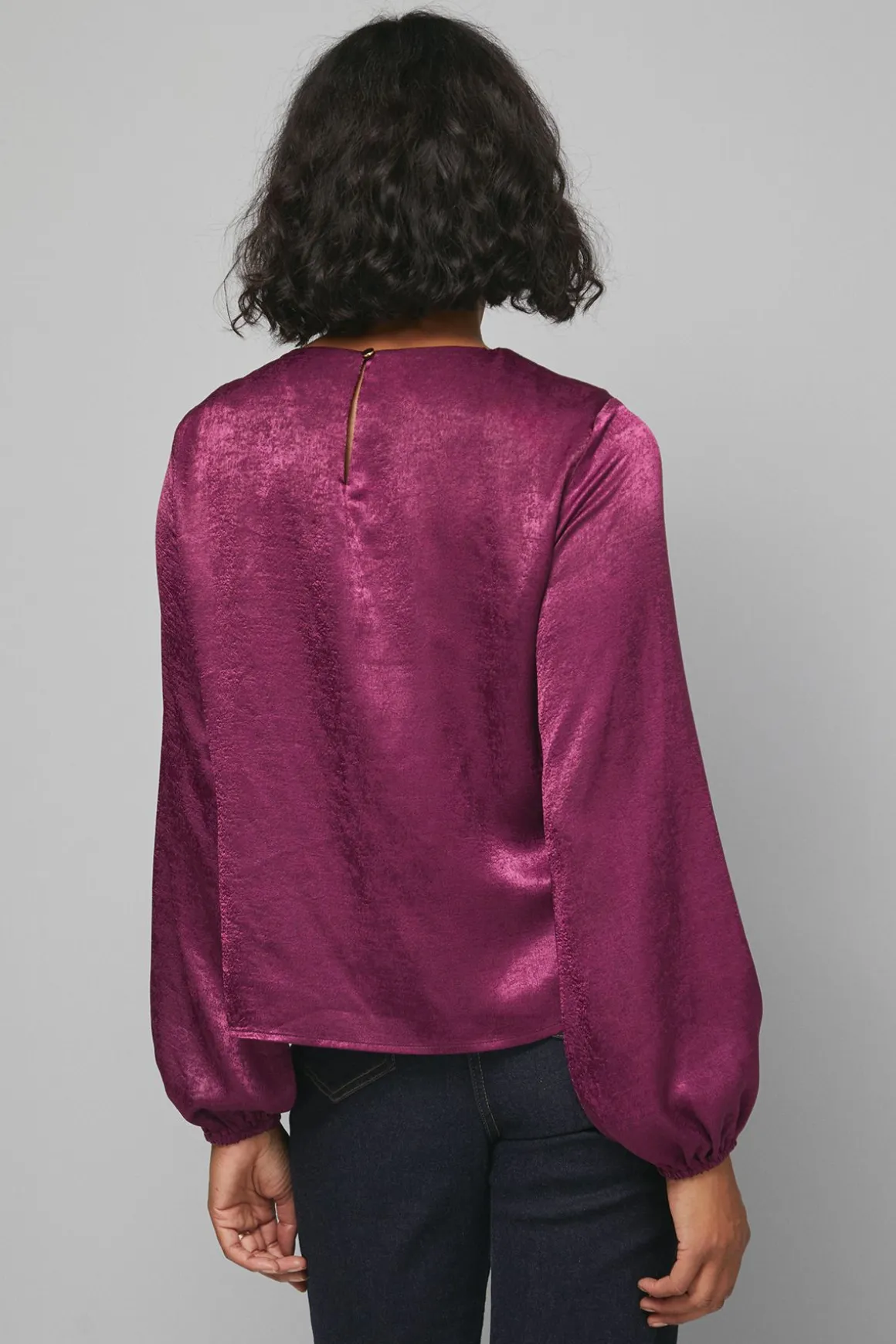 Blouse Satinée à Détail Barre
