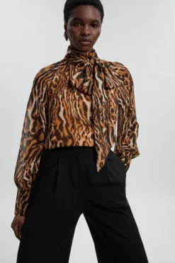 Blouse Tissée à Imprimé Animal en Georgette avec Nœud au Col