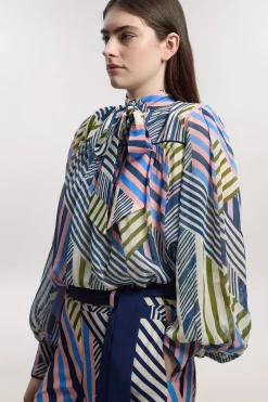Blouse Tissée à Imprimé Géométrique en Georgette de Viscose avec Nœud Lavallière