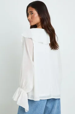 boohoo Blouse À Volants Et Décolleté Plongeant<Femme Tops