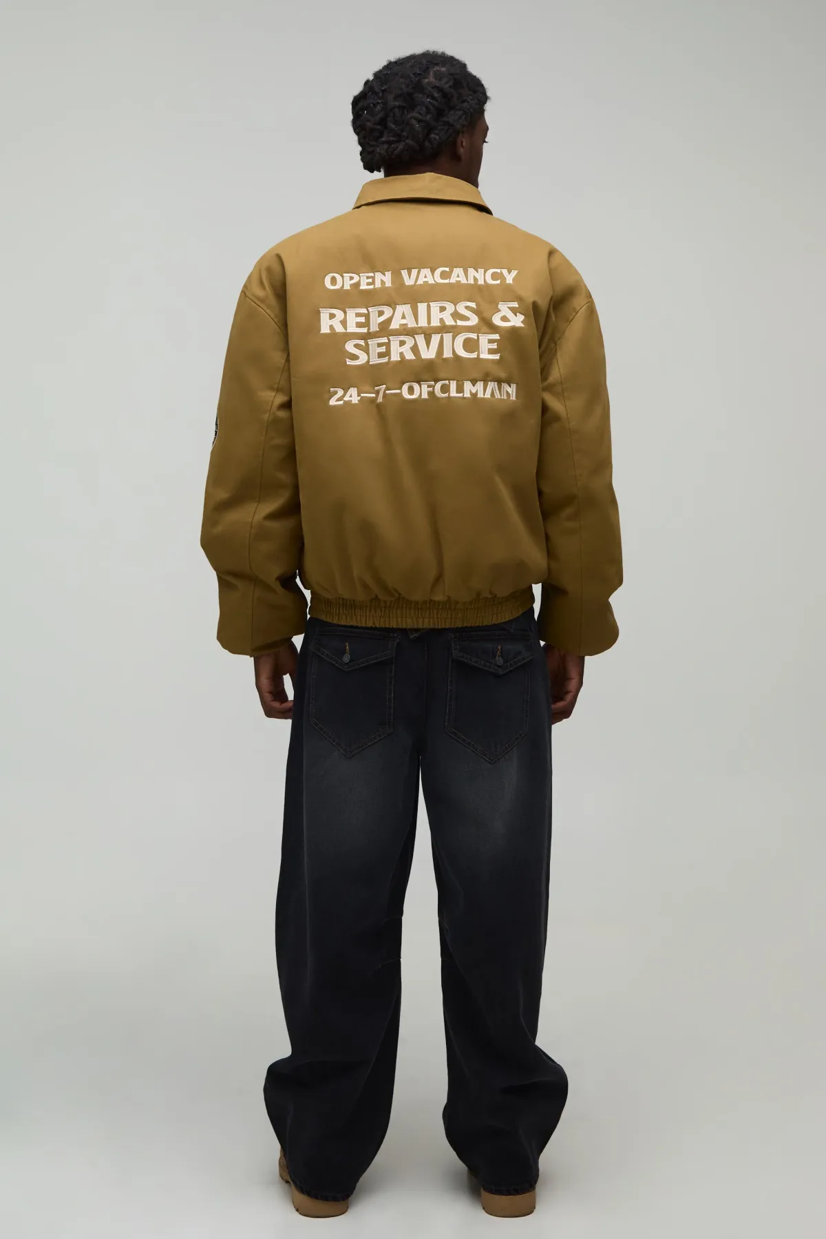 boohooMAN Blouson Bomber Col Montant Coupe Oversize Avec Écusson Appliqué Homme<Homme Manteaux Et Vestes