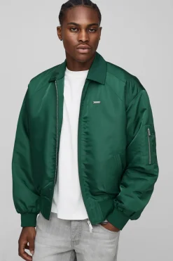 boohooMAN Blouson bomber, coupe boxy, allure satinée, à col en nylon<Homme Manteaux Et Vestes