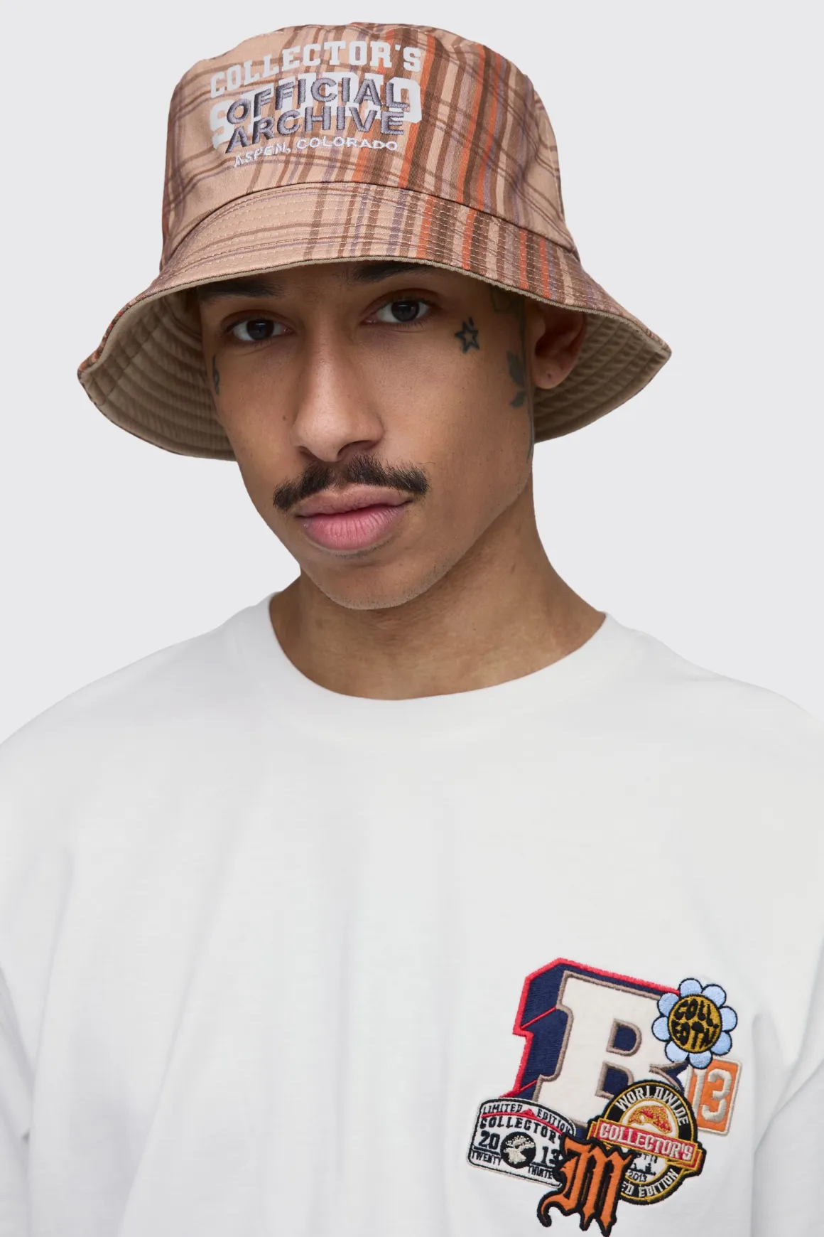 Bob À Carreaux Archive Officielle