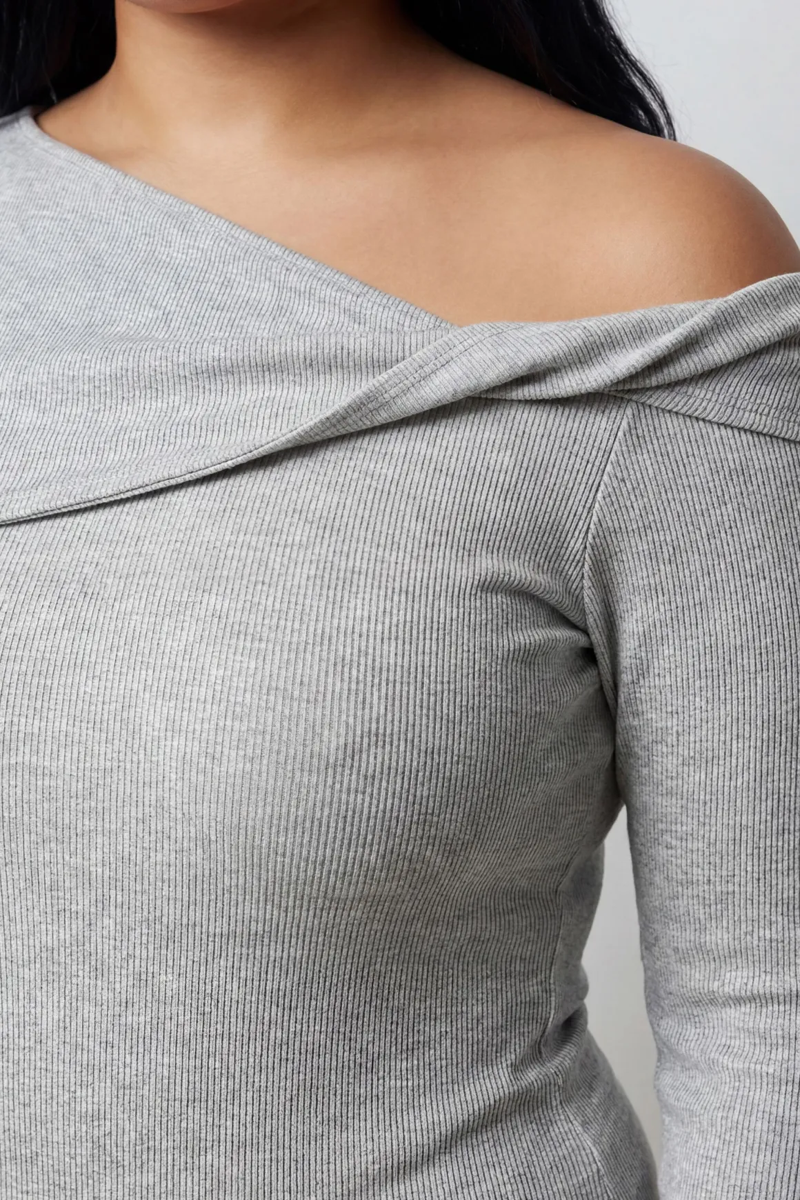 Body Asymétrique Côtelé Grande Taille Avec Détail Torsadé
