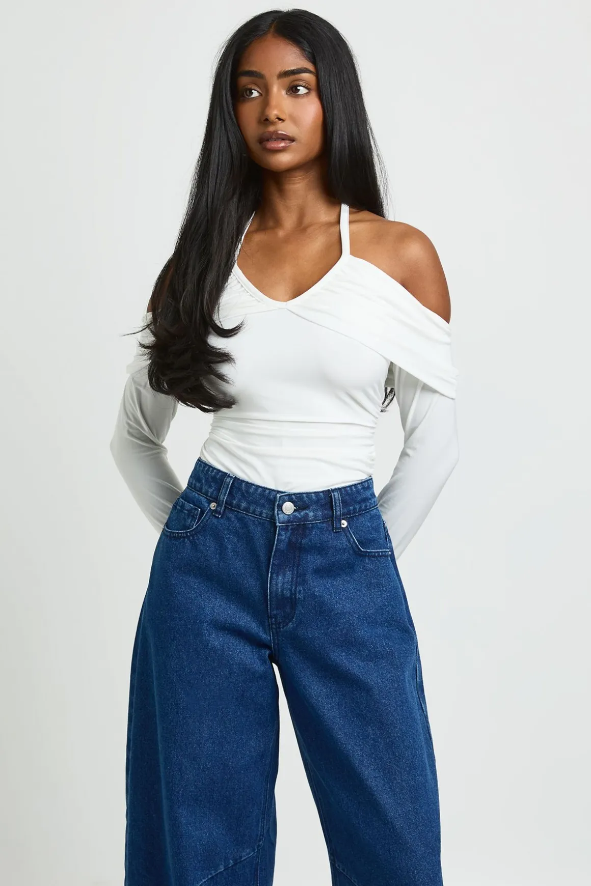 Body À Col Halter Et Épaules Dénudées