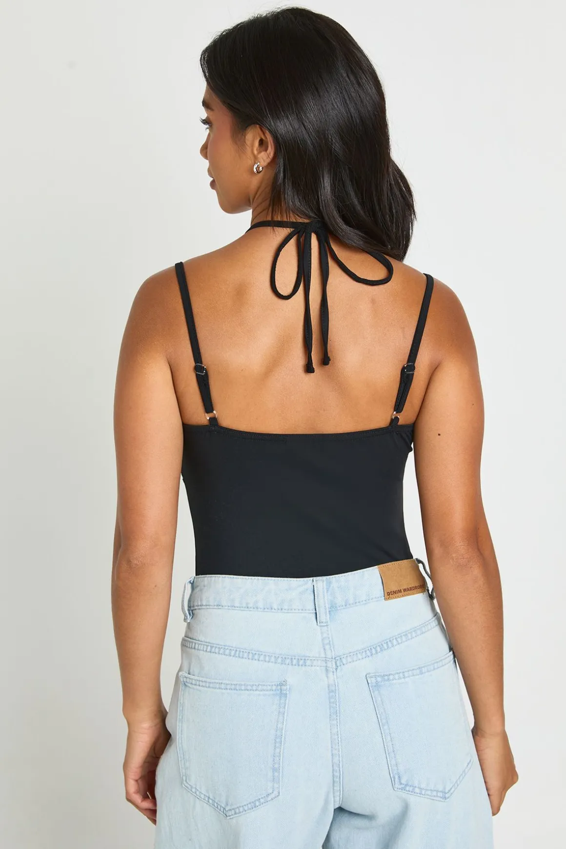 Body Dos Nu À Col Licou Avec Bordure En Dentelle En Tissu Slinky Mat Petite