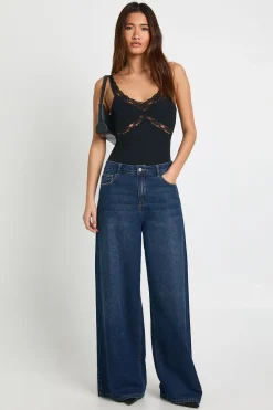 Body en Coton avec Détails de Dentelle