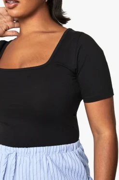 boohoo Body en coton grande taille à encolure carrée<Femme Tops