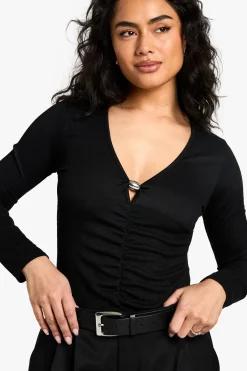 Body en côtes à décolleté plongeant et détails frontaux