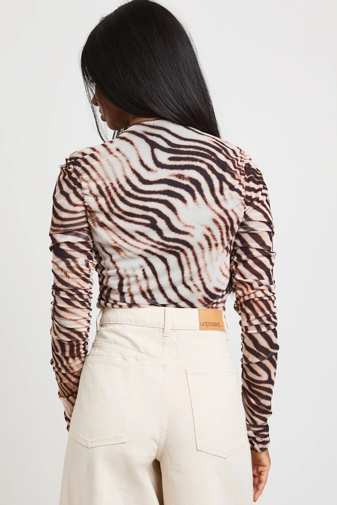 Body En Mesh Imprimé Zébré Tonal Avec Encolure Froncée Et Manches Longues