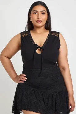 Body Grande Taille Avec Encolure Nouée À Trou De Serrure Et Finitions En Dentelle