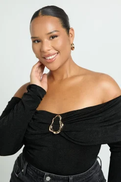 boohoo Body Grande Taille Bardot Avec Détail D'anneau Décoratif<Femme Tops