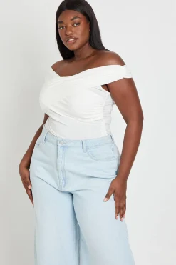 boohoo Body Grande Taille Bardot À Détail Torsadé<Femme Tops