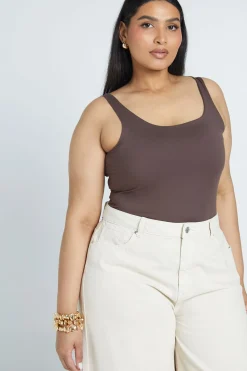 boohoo Body Grande Taille À Bretelles Effet Seconde Peau<Femme Tops